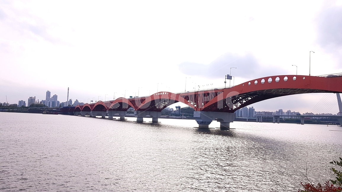 bridge,다리,건축물,한강,한강공원,강,잔잔한,river,오후,오후의강,건축물,건물외관,exterior,building,structure,architecture,construction