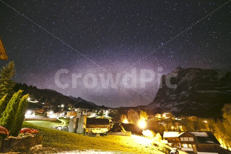 스위스,별궤적,은하수,밀키웨이,milkyway,별,밤하늘,그린데발트야경,시골,마을,풍경,landscape,country,rural,town,야경,밤,nightscape,night,해외,외국,세계,foreign,oversea,world,세계자연풍경,해외자연풍경,외국자연풍경,world nature landscape,감성,sensible,feeling,nature,자연,outdoors,옥외