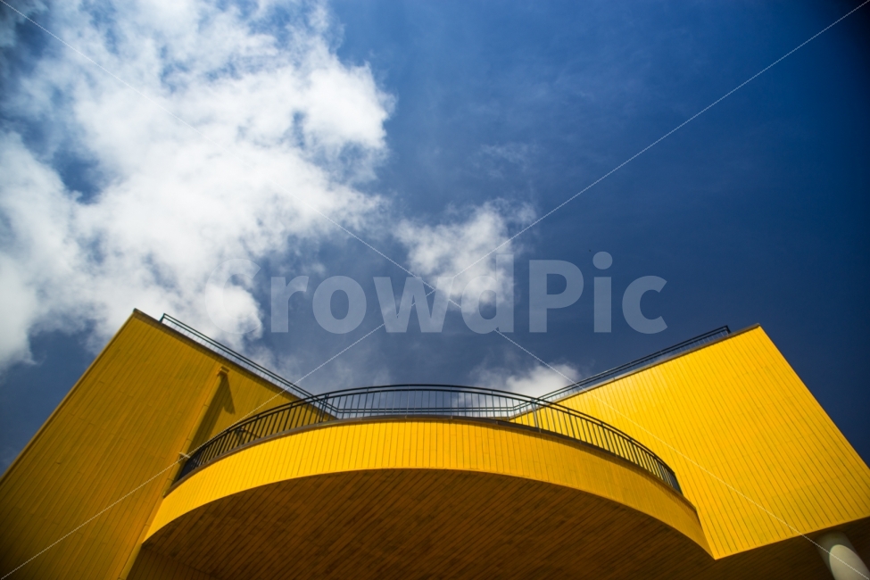 canon,6d,sigma,2470,50mm,35mm,film,sky,blue,파랑,노랑,하늘,배경,wallpaper,background,건축물,건물외관,exterior,building,structure,architecture,construction,색깔,색상,색채,색감,color sense,color sensitivity,feeling of color