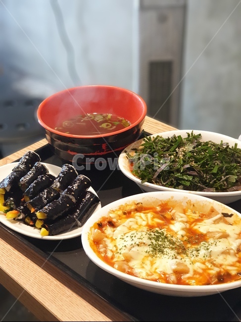 떡볶이,김밥,분식,점심,치즈떡볶이,음식,식재료,요리,food,cook,meal,dishes,food reserves