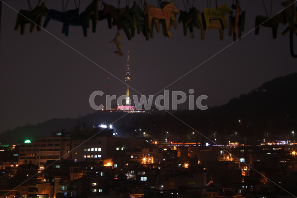 야경,밤,남산,분위기,조용함,야경,밤,풍경,nightscape,night,landscape,도시,city,한국도시풍경,한국도시경관,korea cityscape,랜드마크,landmark,tourist attraction,한국랜드마크,한국관광지,한국명소,korea landmark,korea tourist attraction,nature,자연,outdoors,옥외,metropolis,중심지,building,건물,시티,town,urban,어반
