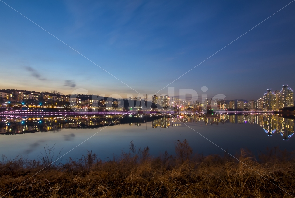 풍경,야경,광교호수공원,일몰,석양,수원,반영,야경,밤,풍경,nightscape,night,landscape,도시,city,한국도시풍경,한국도시경관,korea cityscape,경치,nature,자연,outdoors,옥외,scenery,water,물