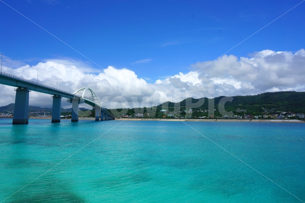 오키나와,Okinawa,바다,푸른,에메랄드,sea,일본,여행,맑은,파란,여유,행복,자연,풍경,nature,landscape,해외,외국,세계,foreign,oversea,world,세계자연풍경,해외자연풍경,외국자연풍경,world nature landscape,building,건물,architecture,건축물,outdoors,옥외