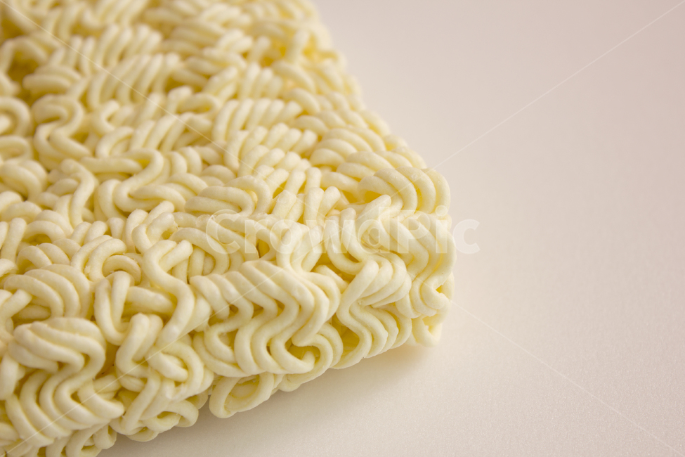 라면,면,면말,말린,건조,식품,클로즈업,생라면,음식,요리,재료,한식,분식,야식,국수,누들,푸드,인스턴트,인스턴트라면,밀가루,패스트푸드,면발,면요리,면류,흰배경,음식,식재료,요리,food,cook,meal,dishes,food reserves,면류,면요리,noodles