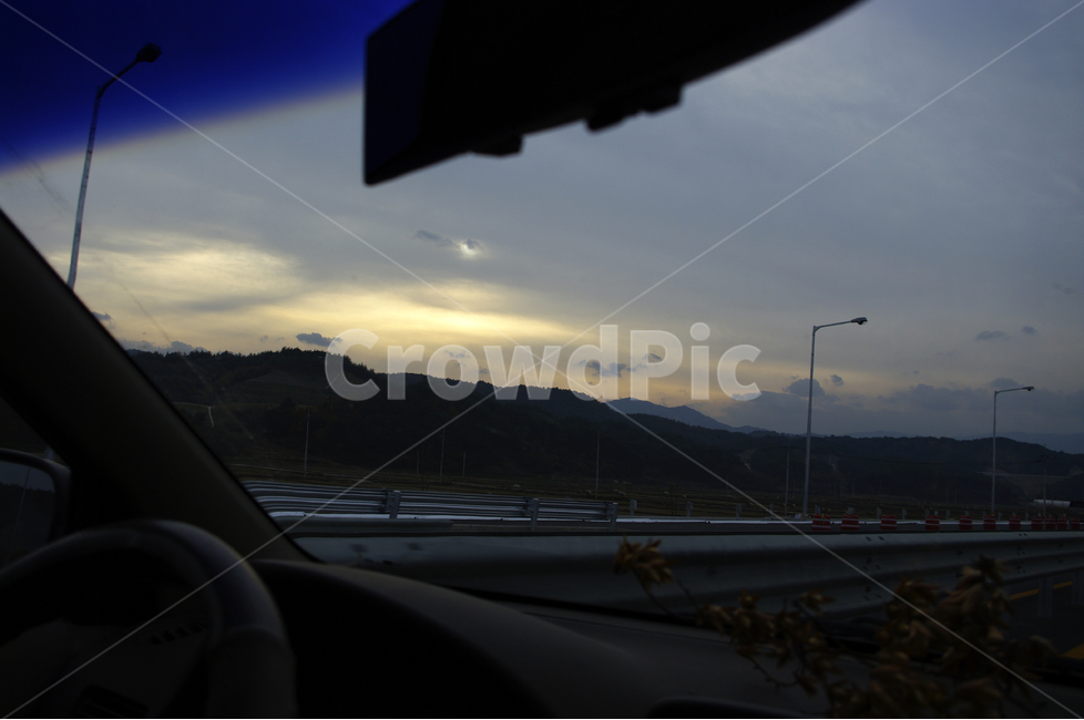 도로,저녁,노을,해질녁,드라이브,운전,자연,풍경,nature,landscape,교통,교통수단,traffic,transportation