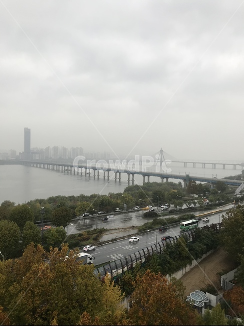 한강,올림픽대교,흐린날,비,우중충,서울,도시,풍경,city,landscape,한국도시풍경,한국도시경관,korea cityscape,nature,자연,outdoors,옥외,경치,scenery