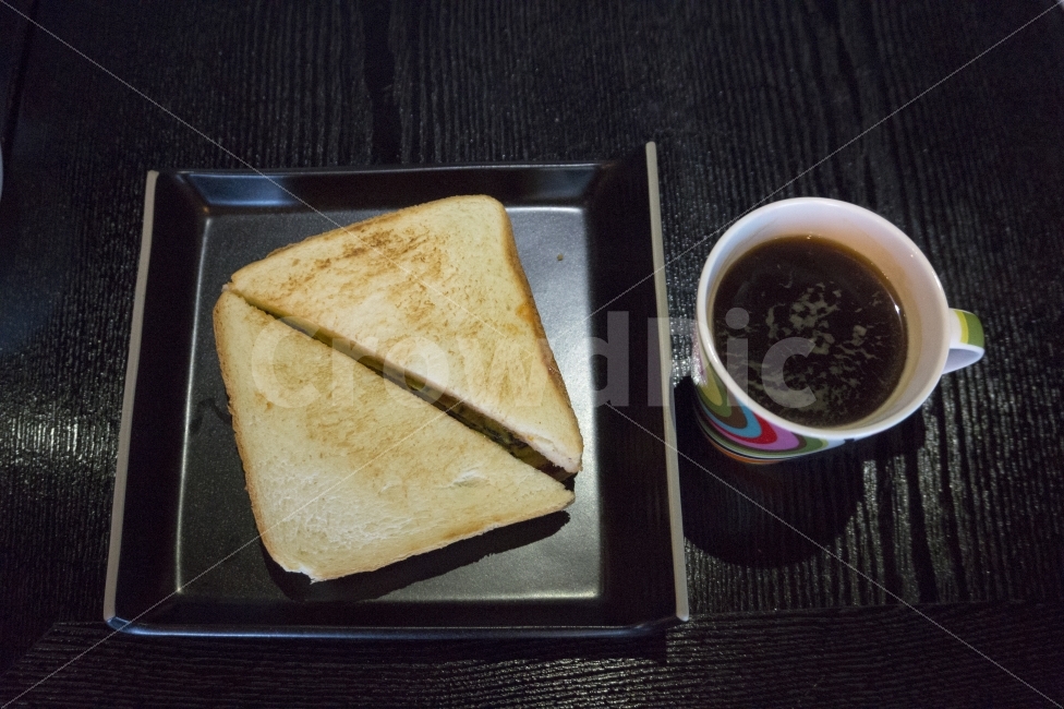 커피,샌드위치,빵,음료,식사,맛있는,배경,점심식사,컵,흰색,레스토랑,디저트,달콤한,프랑스어,벡터,신선한,근접촬영,빵집,미식가,접시,크림,토스트,치즈,요리,고기,전통,집합,과자,브라운,빠른,초콜릿,오렌지,저녁,테이블,햄버거,아침,녹색,노랑,일러스트,아이콘,핫,카페,음식,식재료,요리,food,cook,meal,dishes,food reserves,빵,bread,아침식사,조식,브런치,breakfast,brunch,디저트,간식,후식,dessert,snack,커피,카페,coffee,cafe