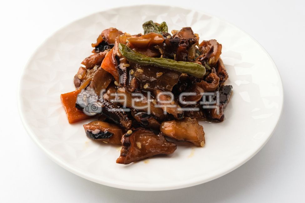 문어,볶음,문어볶음,해산물,양념,소스,야채,채소,음식,식사,식품,식료품,재료,식재료,음식재료,클로즈업,짭짤한,아시아음식,아시아문화,음식,식재료,요리,food,cook,meal,dishes,food reserves