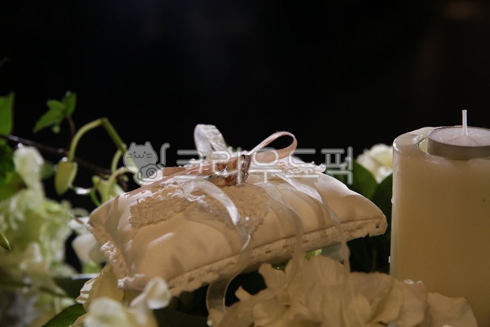 bride,proposal,wedding dress,dress,wedding ring,ring,marry,wedding preparation,celebration,marriage,person,couple ring,ceremony,wedding,human,anniversary