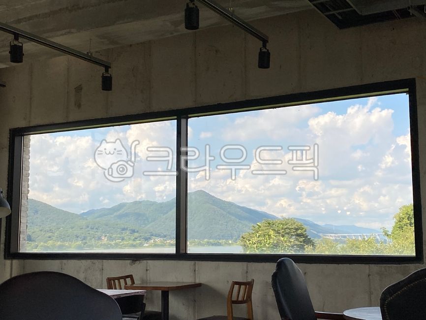 테이블,배경,이쁜배경,구름,절경