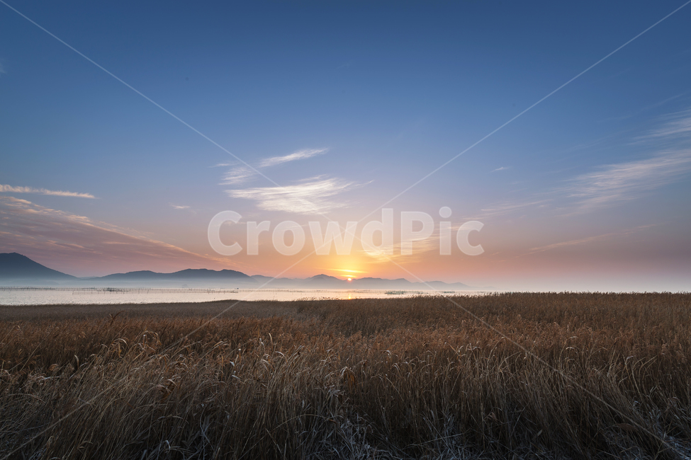 화포해변,해변,일출,물안개,바다,억세,구름,하늘,자연,풍경,nature,landscape,outdoors,옥외,dawn,새벽,red sky,붉은 하늘,sunset,일몰,sky,dusk,황혼