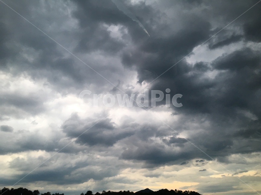 구름,오후,먹구름,저녁,cloud,해질녘,sunset,어두운하늘,하늘,sky