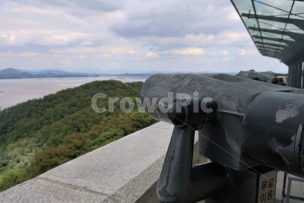오두산,통일,전망대,분단,전망,북녘,북한,임진강,건물,시설,사물,물건,오브젝트,thing,object,matter