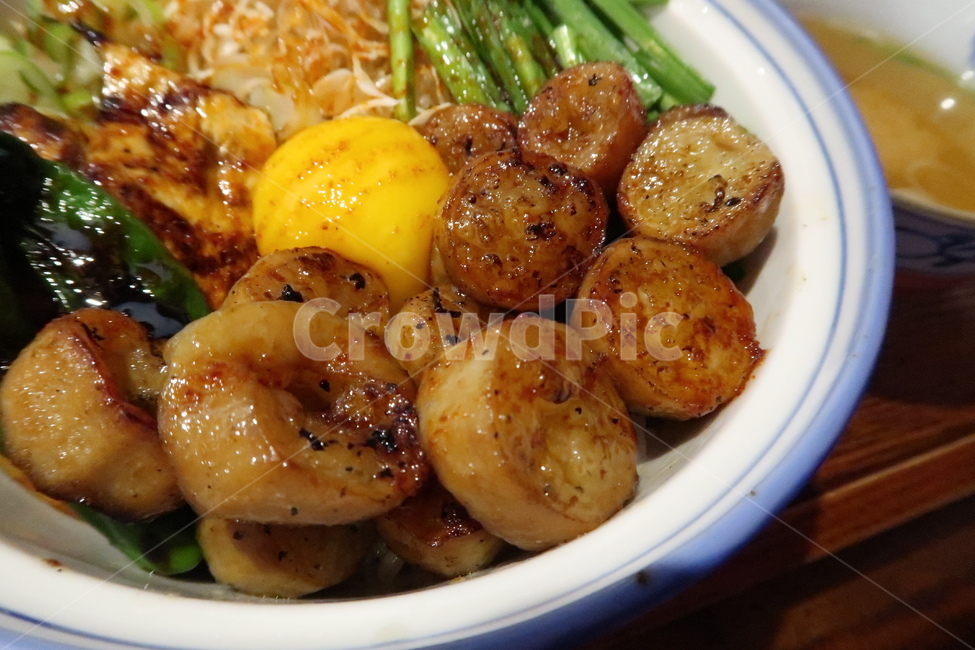 일본가정식,일식,대창,대창덮밥,계란노른자,음식,식재료,요리,food,cook,meal,dishes,food reserves