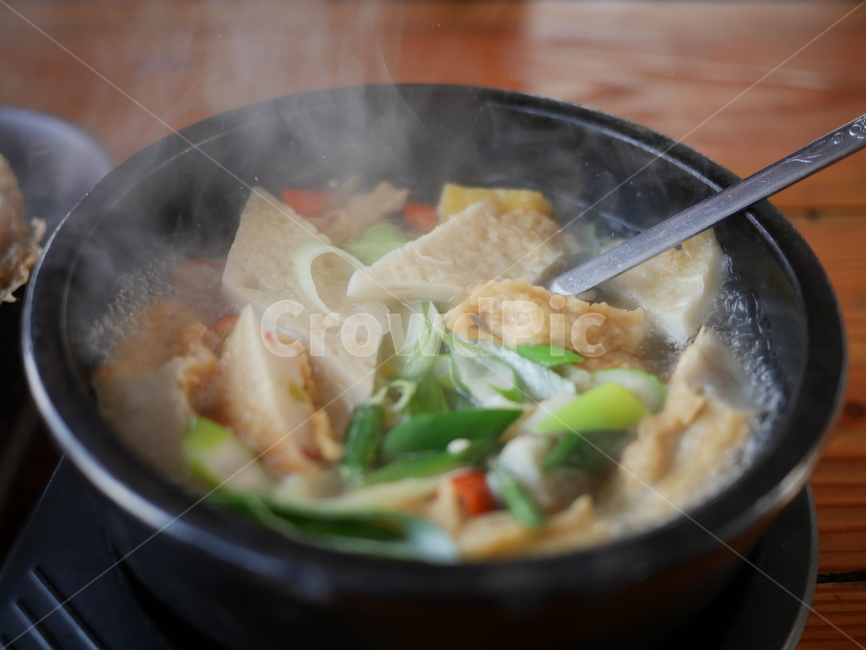 오뎅탕,국,뚝배기,음식,요리,food,meal,어묵탕,김,음식,식재료,요리,food,cook,meal,dishes,food reserves