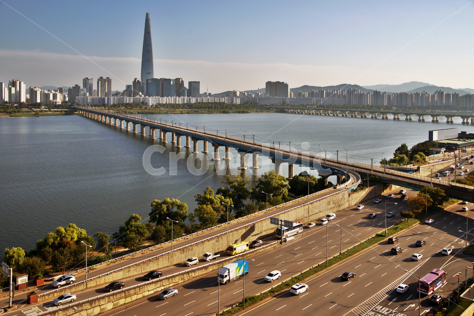 한강,잠실철교,잠실,한강다리,강변북로,롯데월트타워,도로,도시,풍경,city,landscape,한국도시풍경,한국도시경관,korea cityscape