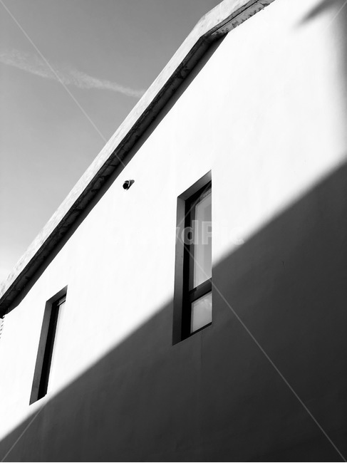 서종,흑백,그림자,오후,햇빛,대비,하얀색,흑백,모노톤,monochrome,black and white,건축물,건물외관,exterior,building,structure,architecture,construction