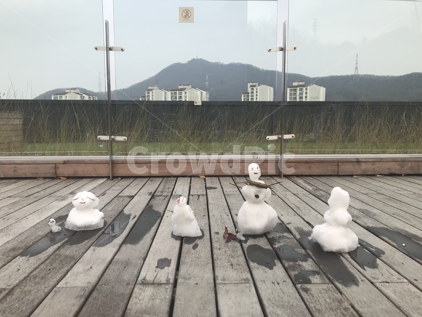 눈사람,눈,마루,표정,아이들,겨울,계절,winter,season