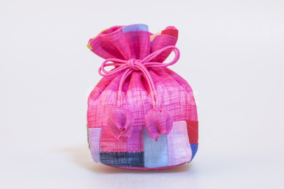 PlanningPhotos,luck,bag,inside,theocracy,Concept photo,Shopping,tradition,event,January,shopping,new year,Korea,Lunar New Year,Special photo,luckybag,ribbon,ConceptPhotos,lucky bag,Pop,popup,january,background,Traditional,Event,Indoor,colorful,Backgrounds