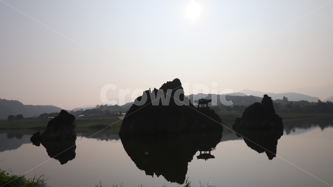 단양,도담삼봉,단양관광지,여름,단양팔경,풍경,nature,자연,outdoors,옥외,land,shoreline,water,물,해안선,ocean,대양,sea,바다,coast,연안,자연,풍경,nature,landscape