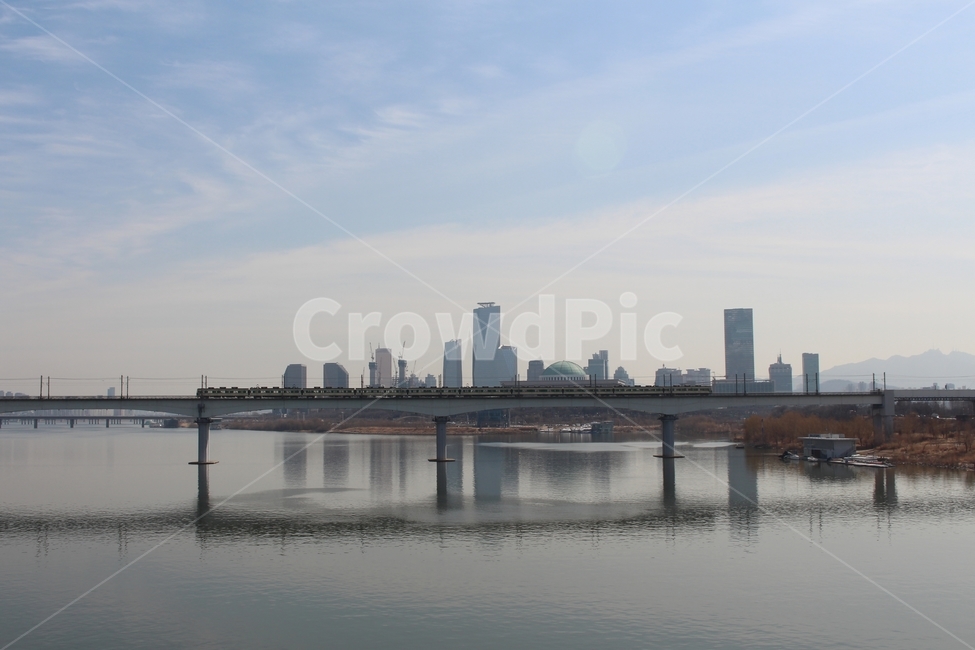 봄,한강,당산철교,하늘,여의도,도시,풍경,city,landscape,한국도시풍경,한국도시경관,korea cityscape,water,물