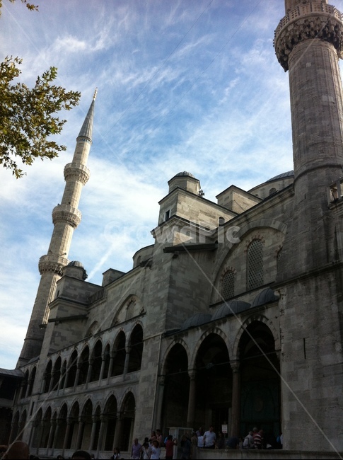 architecture,건축물,dome,둥근천장,건물,building,뾰족한탑,steeple,탑,tower