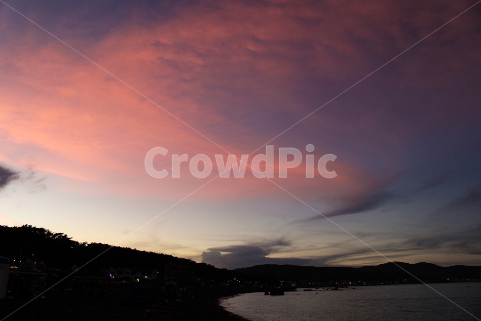 노을,바다,신비로운,몽환적인,자연,풍경,구름,sunset,beach,mysterious,dreamlike,nature,cloud,자연,풍경,nature,landscape,outdoors,옥외,sky,하늘,dawn,새벽,red sky,붉은 하늘,일몰,dusk,황혼