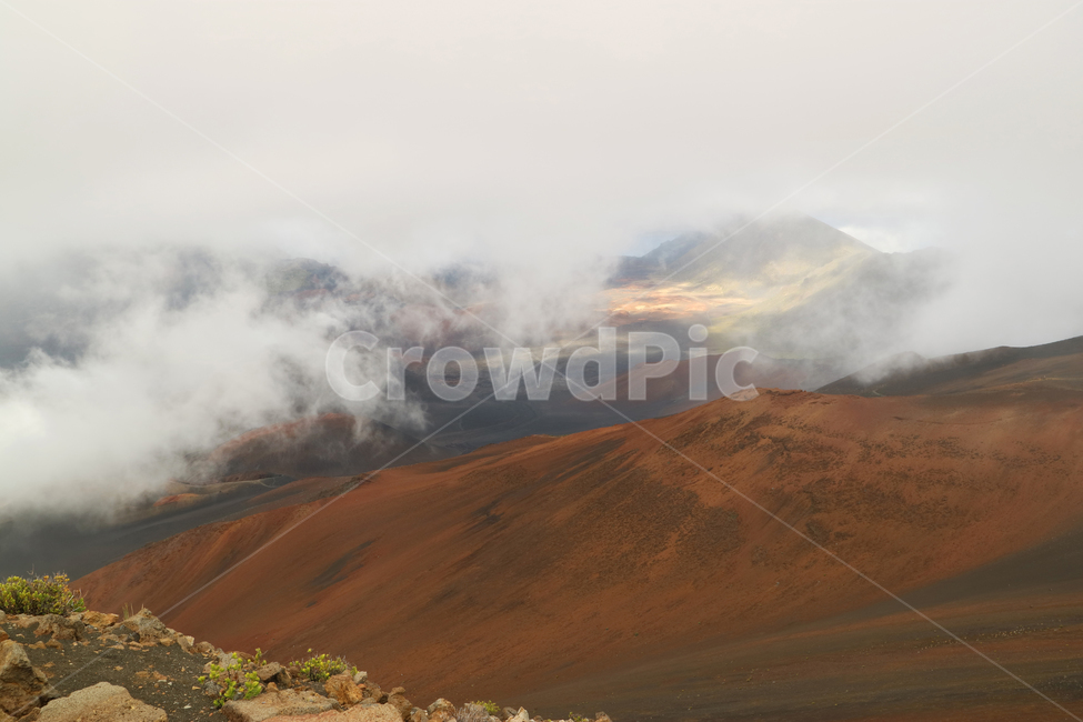 하와이,할레아칼라,분화구,구름,산,풍경,hawaii,자연,풍경,nature,landscape,해외,외국,세계,foreign,oversea,world,세계자연풍경,해외자연풍경,외국자연풍경,world nature landscape,outdoors,옥외,mountain,plateau,고원
