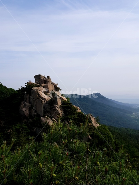 용봉산,산,풍경,바위,구름,나무,자연,풍경,nature,landscape,outdoors,옥외,cliff,낭떠러지