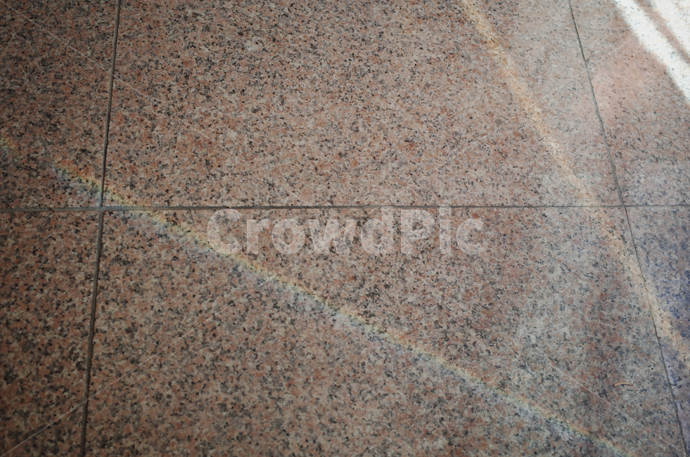 floor,flooring,바닥,빛,light,무지개,rainbow,틈,사이