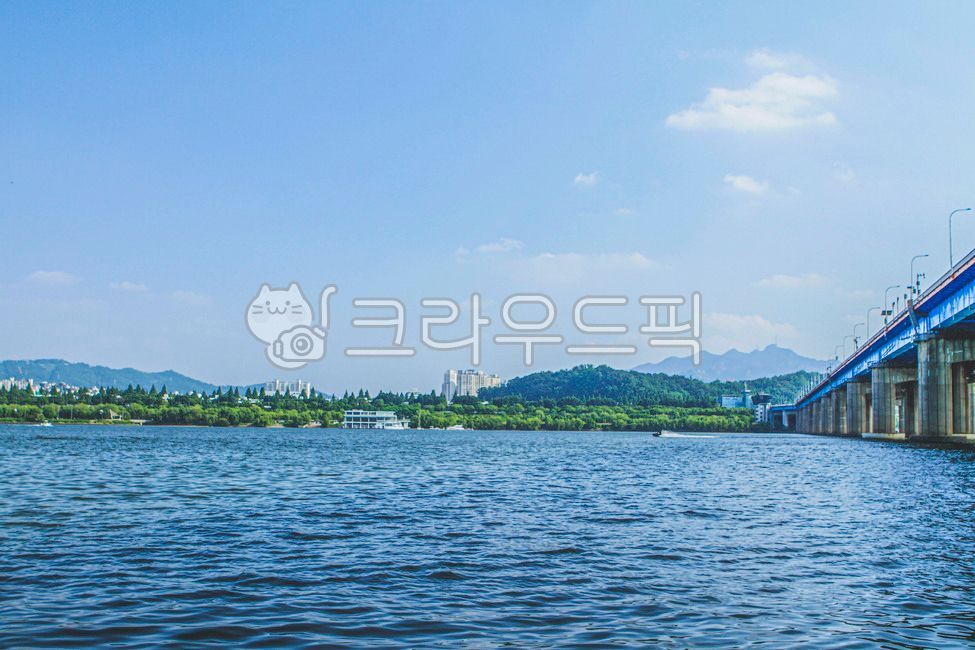 서울,한강,한강다리,동작대교,자연,옥외,산,다리,가로등,건물,물,나무,식물,nature,outdoors,mountain,bridge,streetlamp,building,water,tree,plant