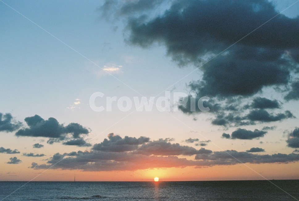 일몰,일출,바다,구름,노을,하늘,cloud,sunset,풍경,landscape,sunrise,sea,ocean,beach,afternoon,sky,수평선