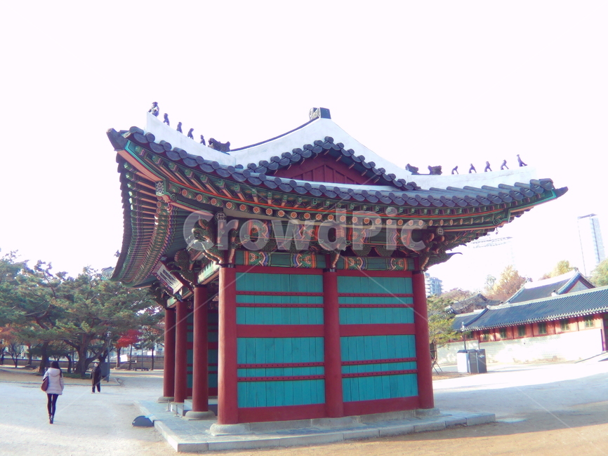 덕수궁,한옥,덕수,궁궐,조선,조선시대,건축,건축물,한국,조선건축물,기와집,기와,서까래,문,대문,기둥,나무집,목조,목조건물,목조집,나무로만든,나무의,재질,유네스코,유산,문화,역사