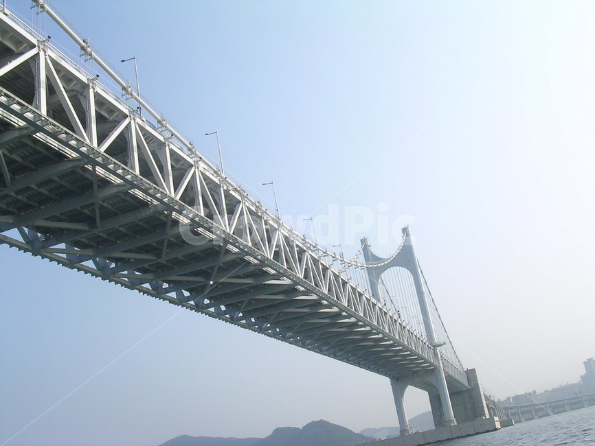 광안대교,다리,바다,파도,하늘