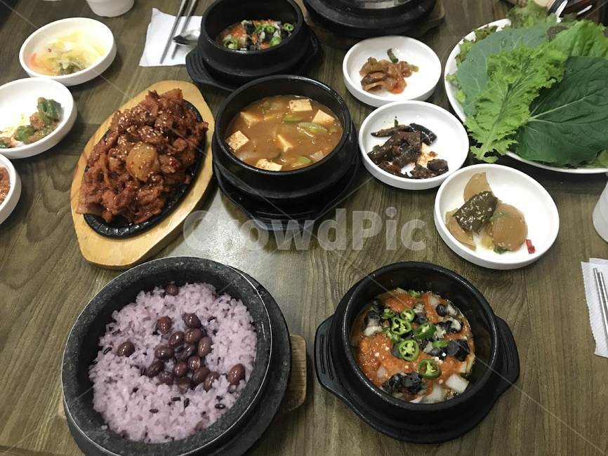 우렁쌈밥,제육볶음,우렁된장,한식,돌솥밥,향토음식,음식,식재료,요리,food,cook,meal,dishes,food reserves,한식,한국음식,한국요리,korean food,korean dishes,korean meal,korean cook