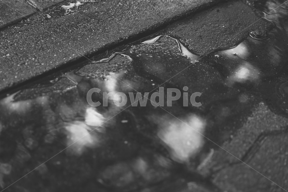 rain,distance,blackandwhite,Rainy Day,rainy street,Grayscale,monotone,faint