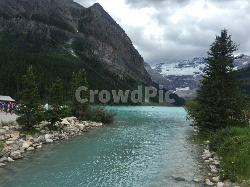 캐나다,로키산맥,밴프,자연,canada,rockymountains,banff,nature,fall,ice,iceburg,tree,river,lake,자연,풍경,nature,landscape,세계자연풍경,해외자연풍경,외국자연풍경,world nature landscape,water,물,outdoors,옥외,나무,abies,아비,fir,전나무,plant,식물
