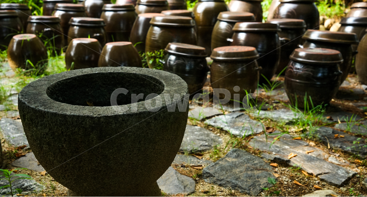 장독대,장독,돌절구,절구,항아리,전통,장류,슬로우푸드,한국전통,한국문화,korean traditional,korean culture
