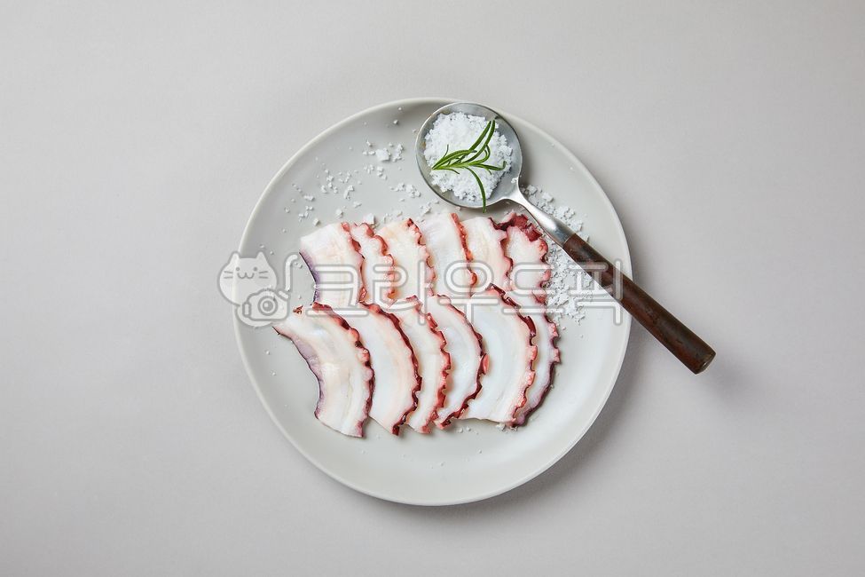 octopus,raw material,octopus leg,Food Ingredients