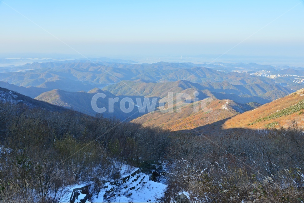 outdoors,옥외,nature,자연,mountain,산,mountainrange,산맥,scenery,풍경,무등산,무등산설경,무등산상고대,설경,상고대,겨울,계절,억새,누애봉,서석대,주상절리대