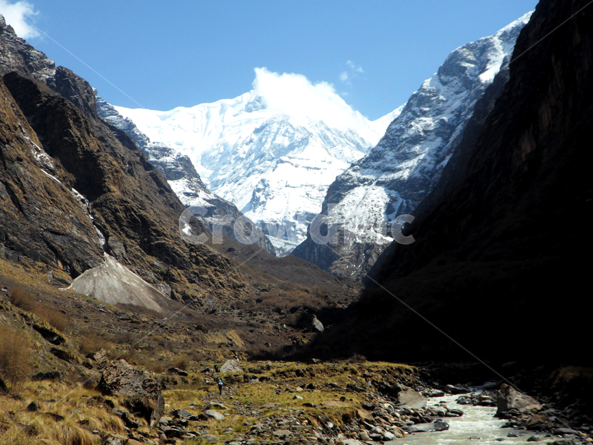 mountainrange,ice,trail,mountain,high,highland,sky,mountain range,water,canyon,snow,background,machapuchare,wilderness,nepal,valley,trekking,rock,ridge,glacier,annapurna,nature,peak,deurali,hill,himalayas,outdoors,machapuchre,landscape