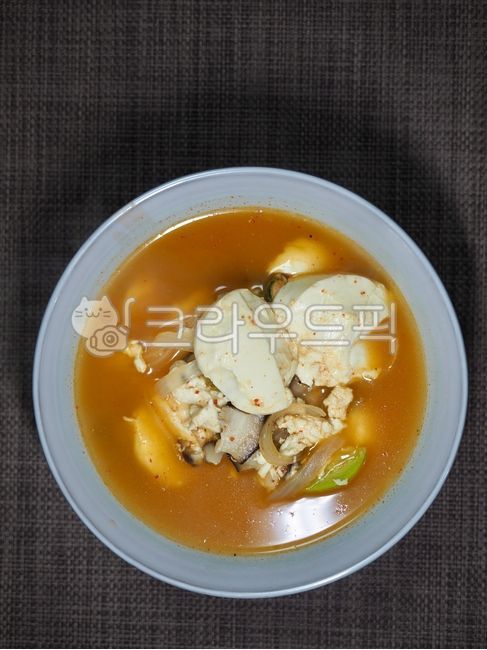 순두부찌개,찌개,매운음식,순두부,식사,요리,반찬,softtofu,cooking,두부,두부요리,한국음식,식품,한식,음식,tofu,koreanfood,food,wellbeing,asianfood,dish