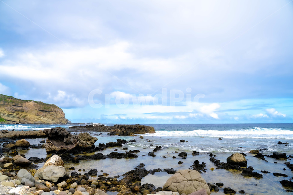 nature,자연,water,물,ocean,대양,sea,바다,shoreline,해안선,coast,연안,섬,island,돌,rock,stone,자연,풍경,nature,landscape