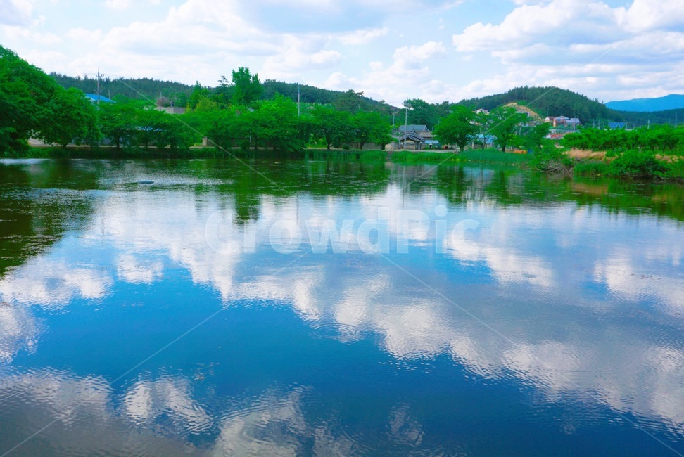 반영,저수지,하늘,아지트,구름
