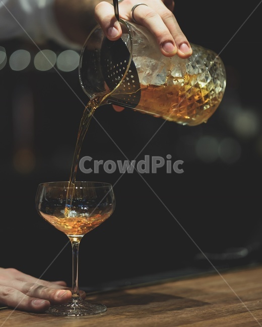 커피,카페,바리스타,유리잔,고급음료,커피,카페,coffee,cafe,감성,sensible,feeling