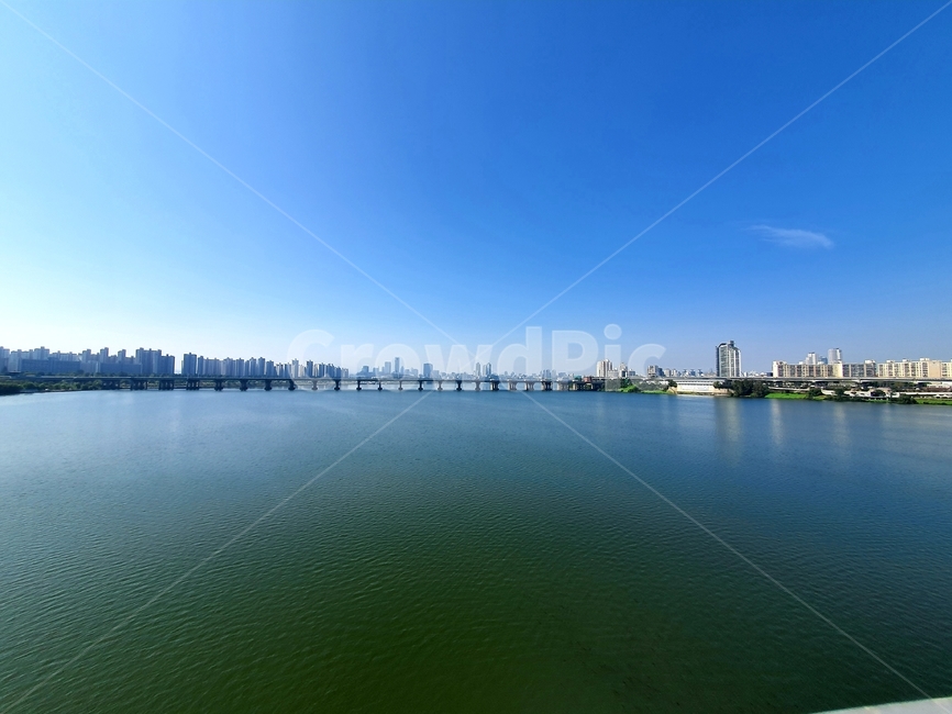 nature,자연,water,물,outdoors,옥외,한강,강,river,하늘,sky,바람,wind,landmark,랜드마크,서울,수도,urban,도심,평화,peace,한국도시풍경,한국도시경관,korea cityscape