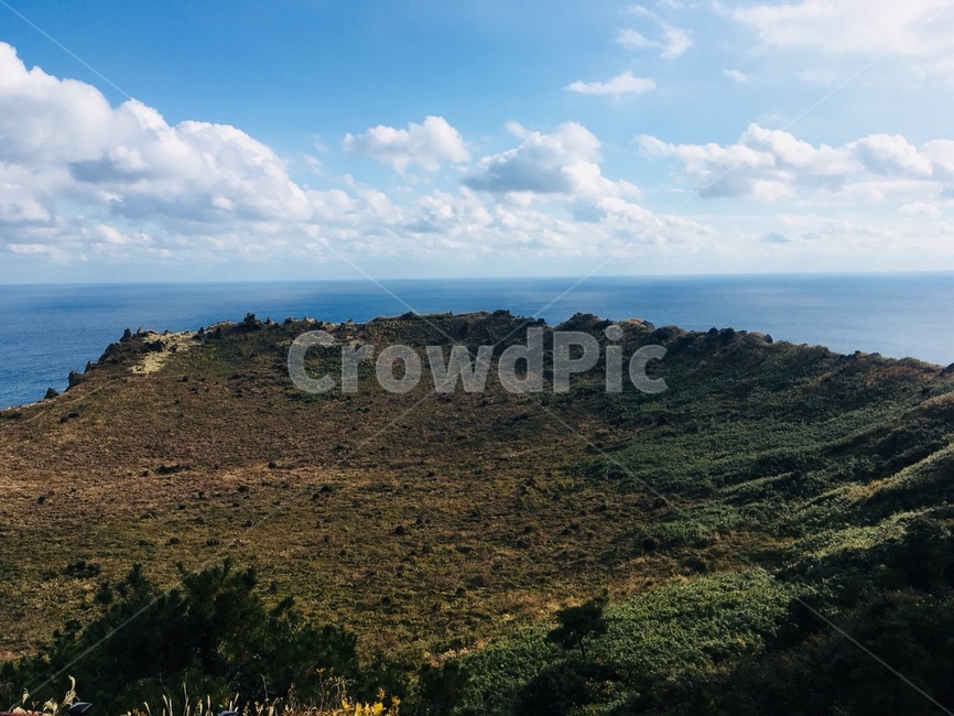 성산일출봉,제주도,하늘,바다,자연,오릉,구름,풍경,자연,풍경,nature,landscape,한국자연풍경,한국자연경관,korea nature landscape,제주도,jeju,jeju island,outdoors,옥외