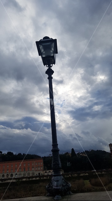 lamppost,램프포스트,전등,구름,낭씨