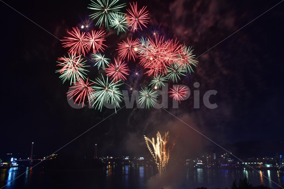 불꽃놀이,불꽃축제,밤,야경,밤바다,야경,밤,풍경,nightscape,night,landscape,도시,city,축제,행사,festival,carnival,event,nature,자연,outdoors,옥외