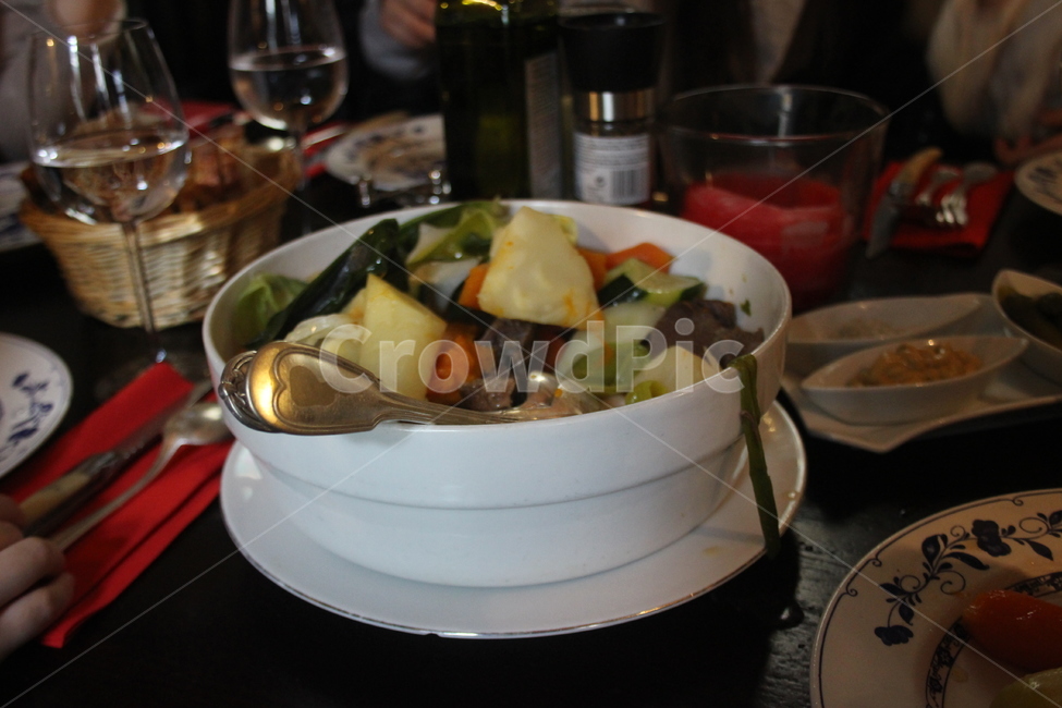 dish,요리,food,음식,meal,식사,스튜,레스토랑